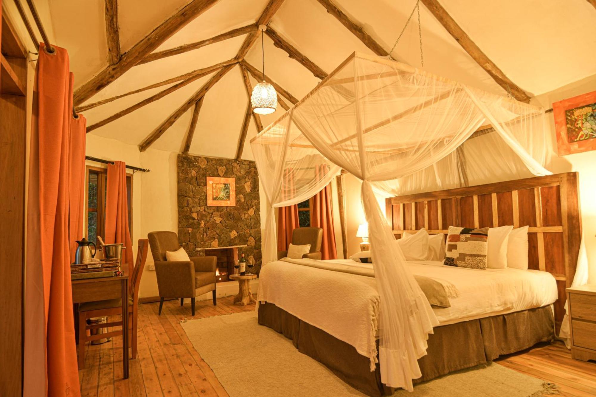 Gorilla Safari Lodge Rubuguli エクステリア 写真